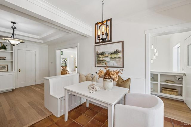 47 Main Dr, San Rafael, CA 94901