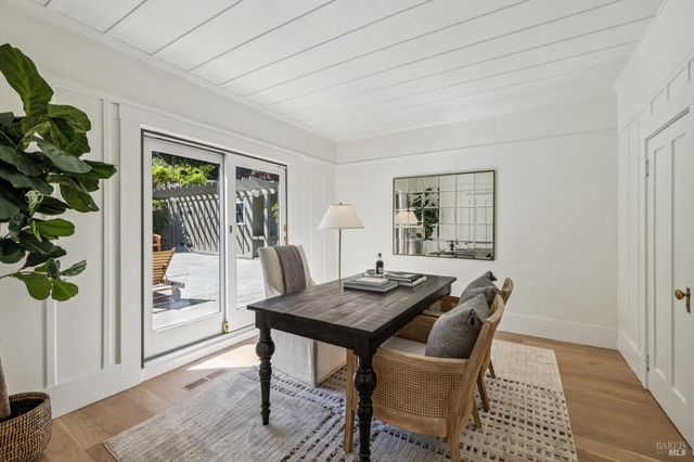 47 Main Dr, San Rafael, CA 94901