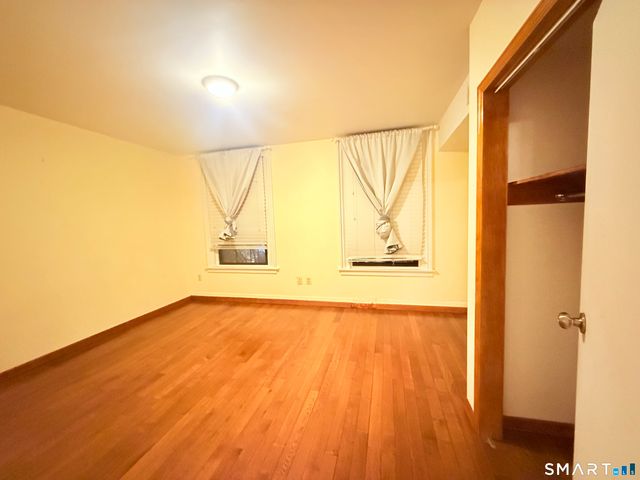 7 Elm Street 3 FL, New Haven, CT 06510