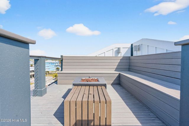 164 E Second Street, Ocean Isle Beach, NC 28469