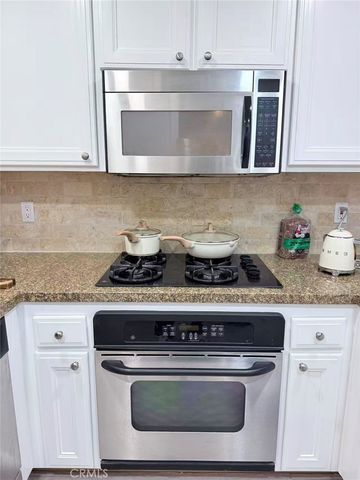 2125 S Bentley Avenue 107, Los Angeles, CA 90025