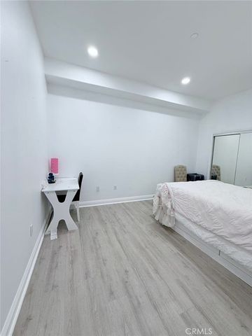 2125 S Bentley Avenue 107, Los Angeles, CA 90025