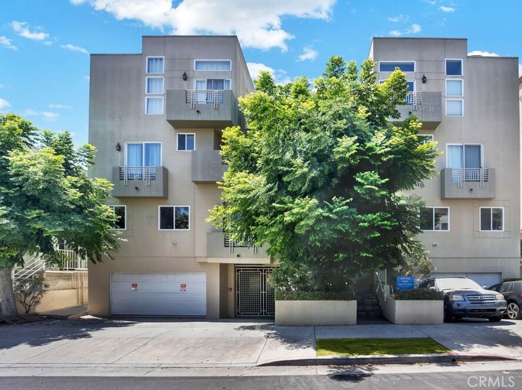 2125 S Bentley Avenue 107, Los Angeles, CA 90025
