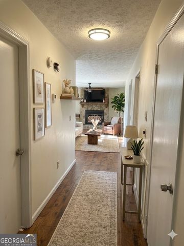 27 Carriage Trace SE, Cartersville, GA 30121