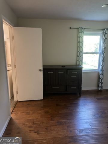 27 Carriage Trace SE, Cartersville, GA 30121