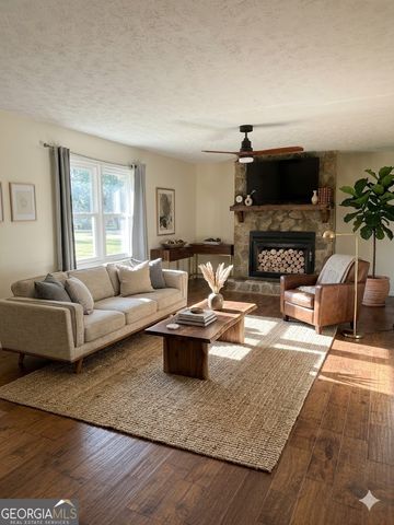 27 Carriage Trace SE, Cartersville, GA 30121