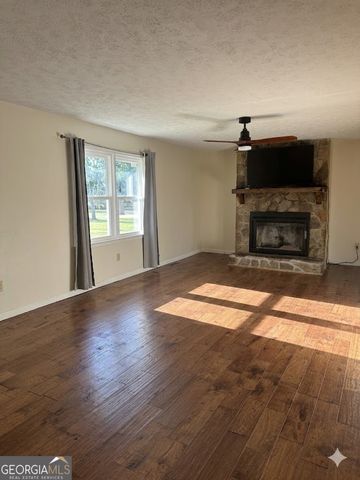 27 Carriage Trace SE, Cartersville, GA 30121