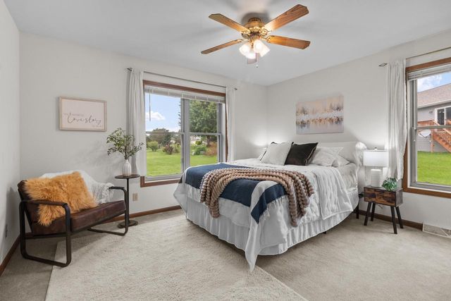 N645 North AVENUE, Oconomowoc, WI 53066