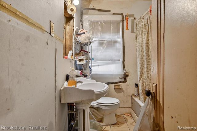 12786 Monica Street, Detroit, MI 48238