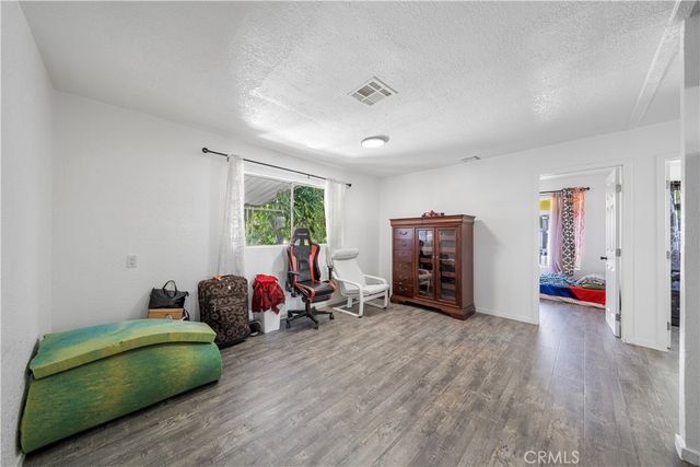 1401 W 9th 148, Pomona, CA 91766
