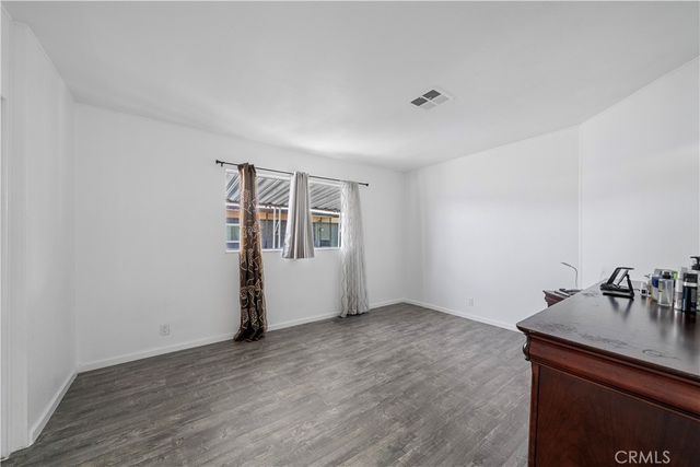 1401 W 9th 148, Pomona, CA 91766