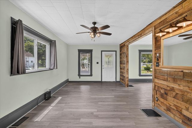 237 N Forbes Street, Jackson City, MI 49202