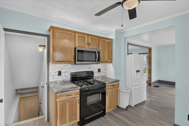 237 N Forbes Street, Jackson City, MI 49202