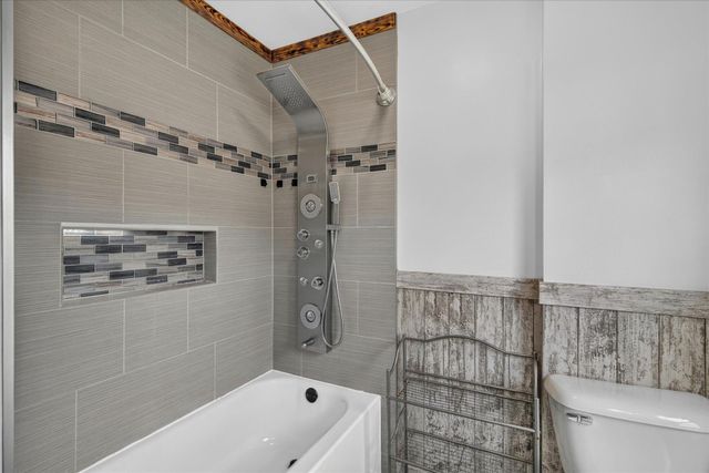 237 N Forbes Street, Jackson City, MI 49202
