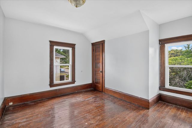 237 N Forbes Street, Jackson City, MI 49202