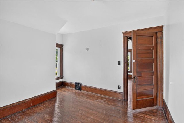 237 N Forbes Street, Jackson City, MI 49202