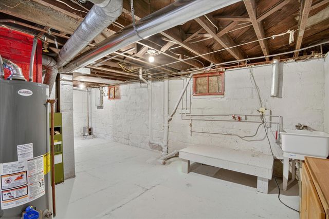 237 N Forbes Street, Jackson City, MI 49202