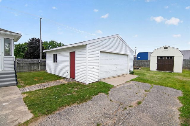 237 N Forbes Street, Jackson City, MI 49202