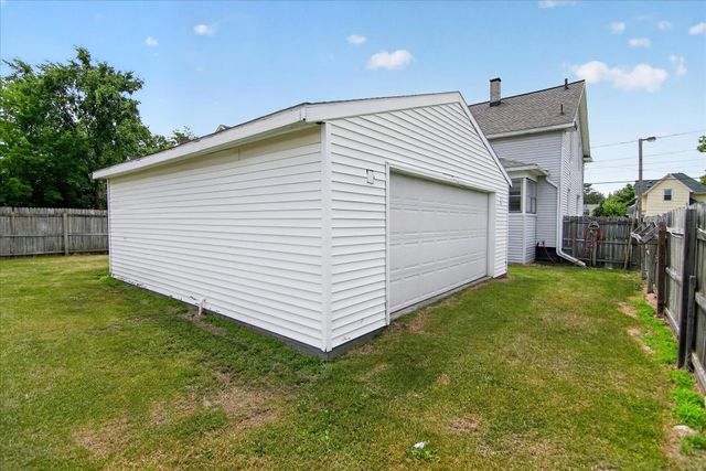 237 N Forbes Street, Jackson City, MI 49202