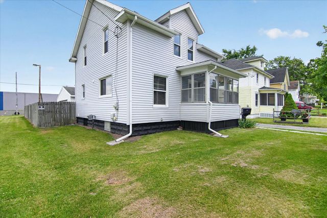 237 N Forbes Street, Jackson City, MI 49202
