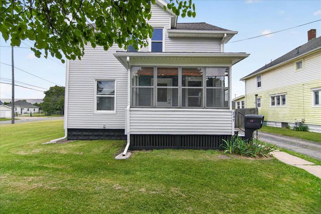 237 N Forbes Street, Jackson City, MI 49202