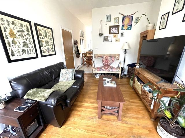 3 Cedar Street 2, Cambridge, MA 02140