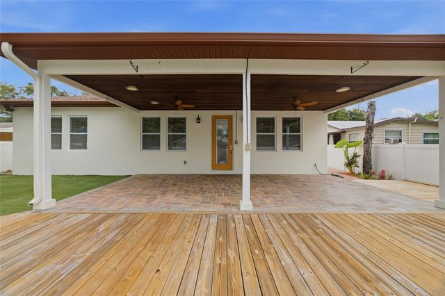 1707 E EMMA STREET, Tampa, FL 33610