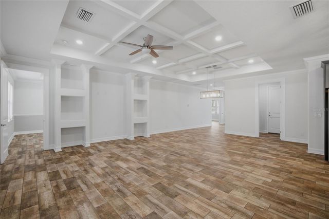 1707 E EMMA STREET, Tampa, FL 33610
