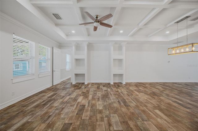 1707 E EMMA STREET, Tampa, FL 33610