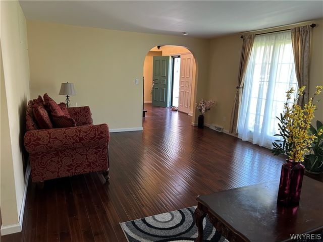 23 Fennec Lane, Amherst, NY 14051