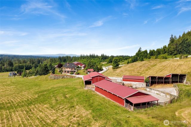 18077 Fox Hollow Lane, Bow, WA 98232