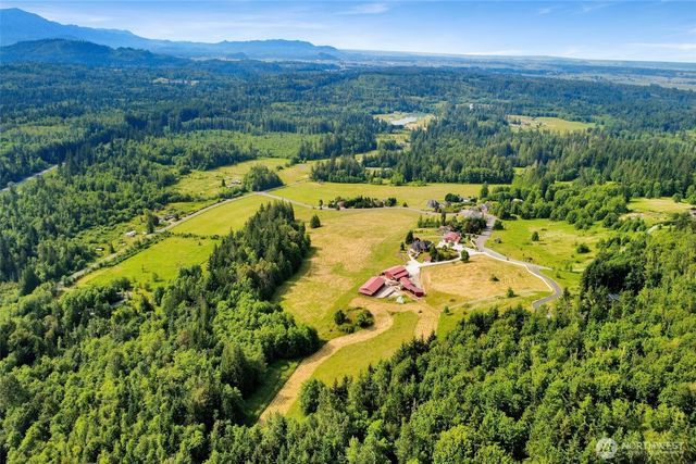 18077 Fox Hollow Lane, Bow, WA 98232