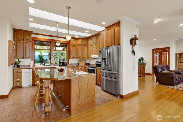 18077 Fox Hollow Lane, Bow, WA 98232