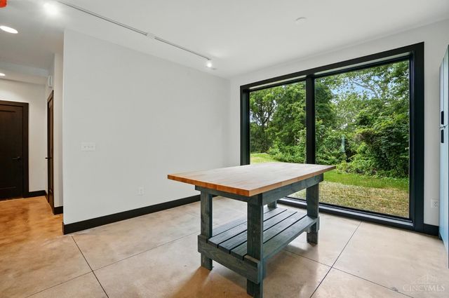 3555 Eden Avenue, Cincinnati, OH 45229