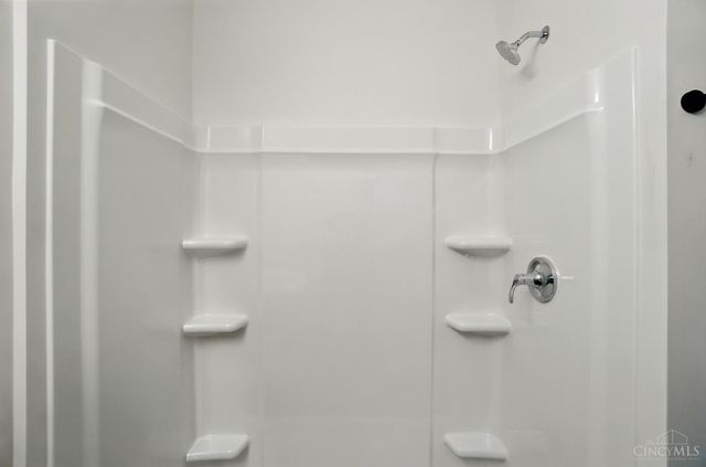 3555 Eden Avenue, Cincinnati, OH 45229