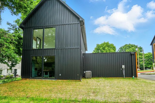 3555 Eden Avenue, Cincinnati, OH 45229