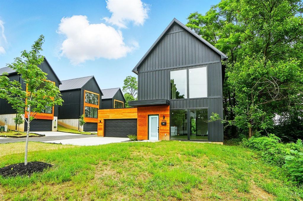 3555 Eden Avenue, Cincinnati, OH 45229