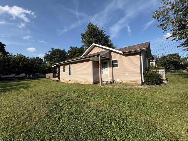 3006 Sweetser Avenue, Evansville, IN 47714