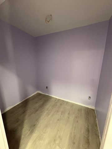 3006 Sweetser Avenue, Evansville, IN 47714