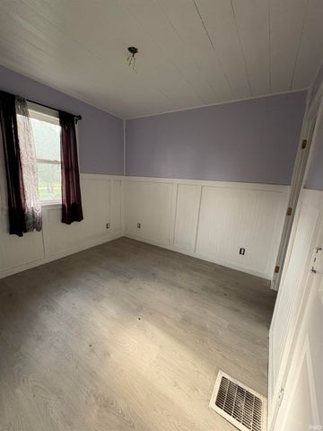 3006 Sweetser Avenue, Evansville, IN 47714