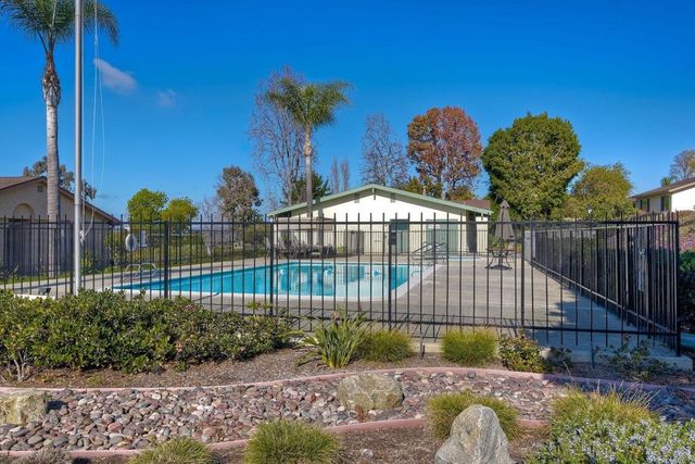 1052 Plover Way, Oceanside, CA 92057
