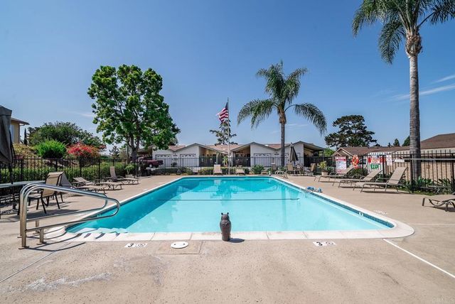 1052 Plover Way, Oceanside, CA 92057