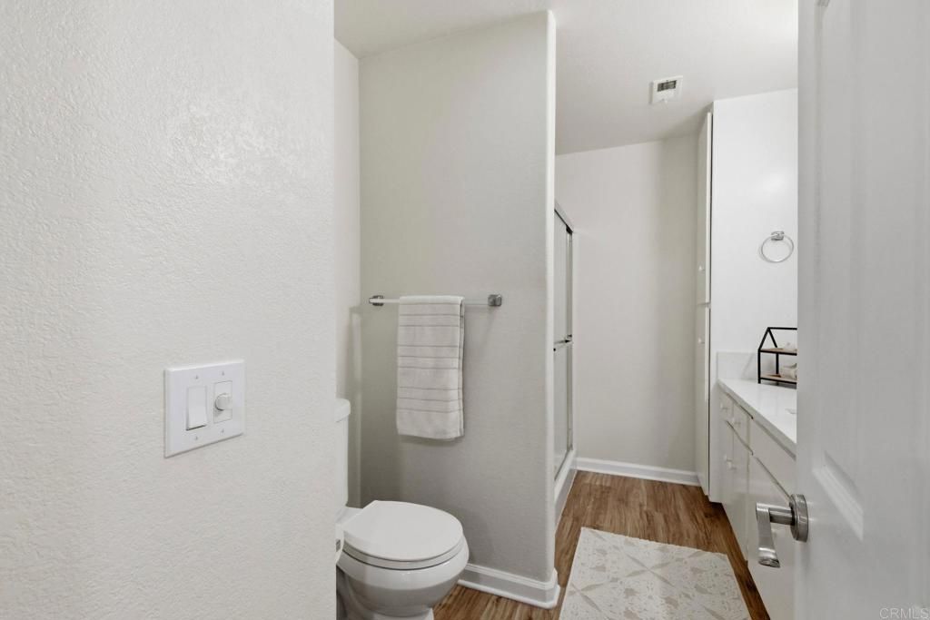 Image 18 of property listing at 1052 Plover Way, Oceanside, CA 92057