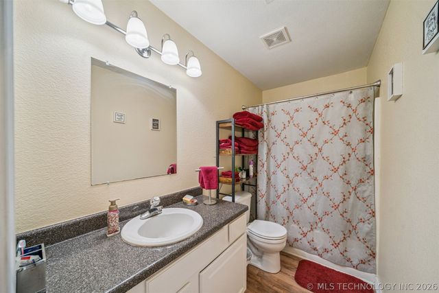 11214 N 118th East Avenue, Owasso, OK 74055