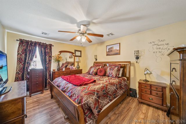 11214 N 118th East Avenue, Owasso, OK 74055