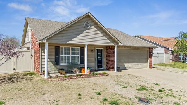 11214 N 118th East Avenue, Owasso, OK 74055