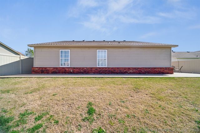 11214 N 118th East Avenue, Owasso, OK 74055
