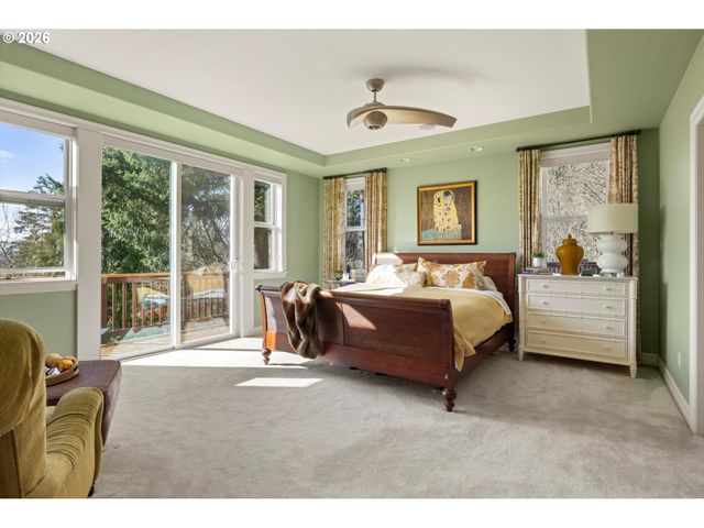 9238 Nw MURDOCK St, Portland, OR 97229