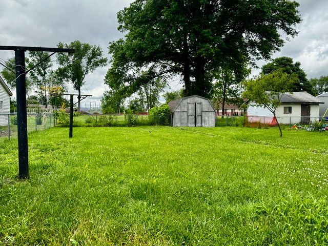 921 N Obrien, Seymour, IN 47274