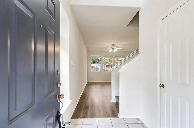 2 Peachridge Place, The Woodlands, TX 77382